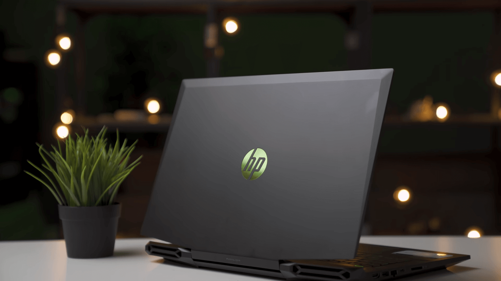 hp pavilion omen 17