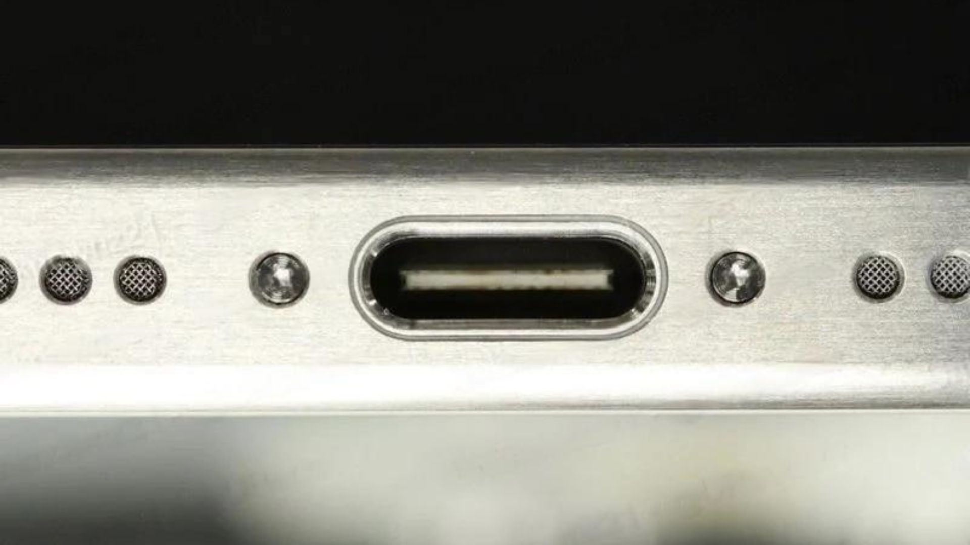 iPhone 15 With Type-C Port